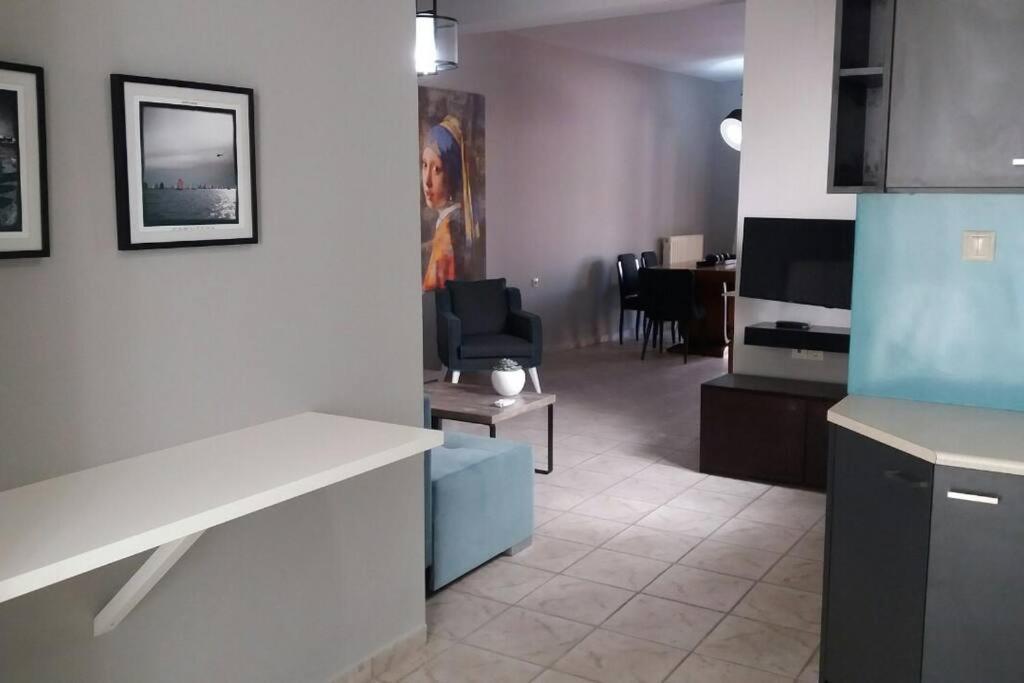 03 - Apt In The Heart Of The City - Heraklion Apartment Екстериор снимка