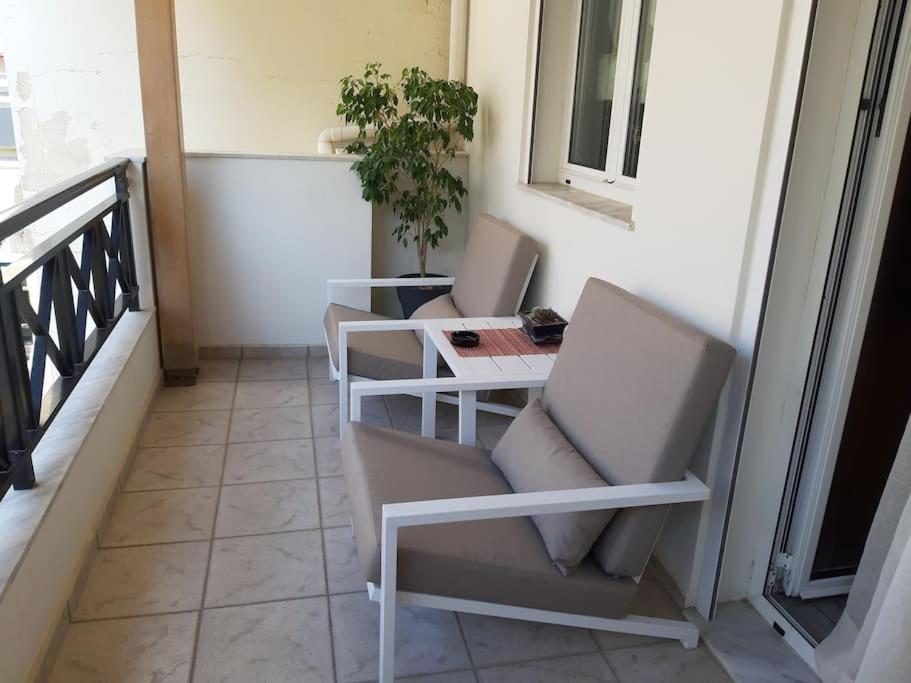 03 - Apt In The Heart Of The City - Heraklion Apartment Екстериор снимка