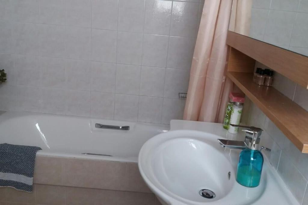 03 - Apt In The Heart Of The City - Heraklion Apartment Екстериор снимка
